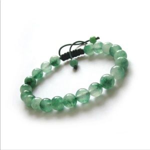 Customized Green jade Emerald 8MM Beads
Hand Knotting Bracelet